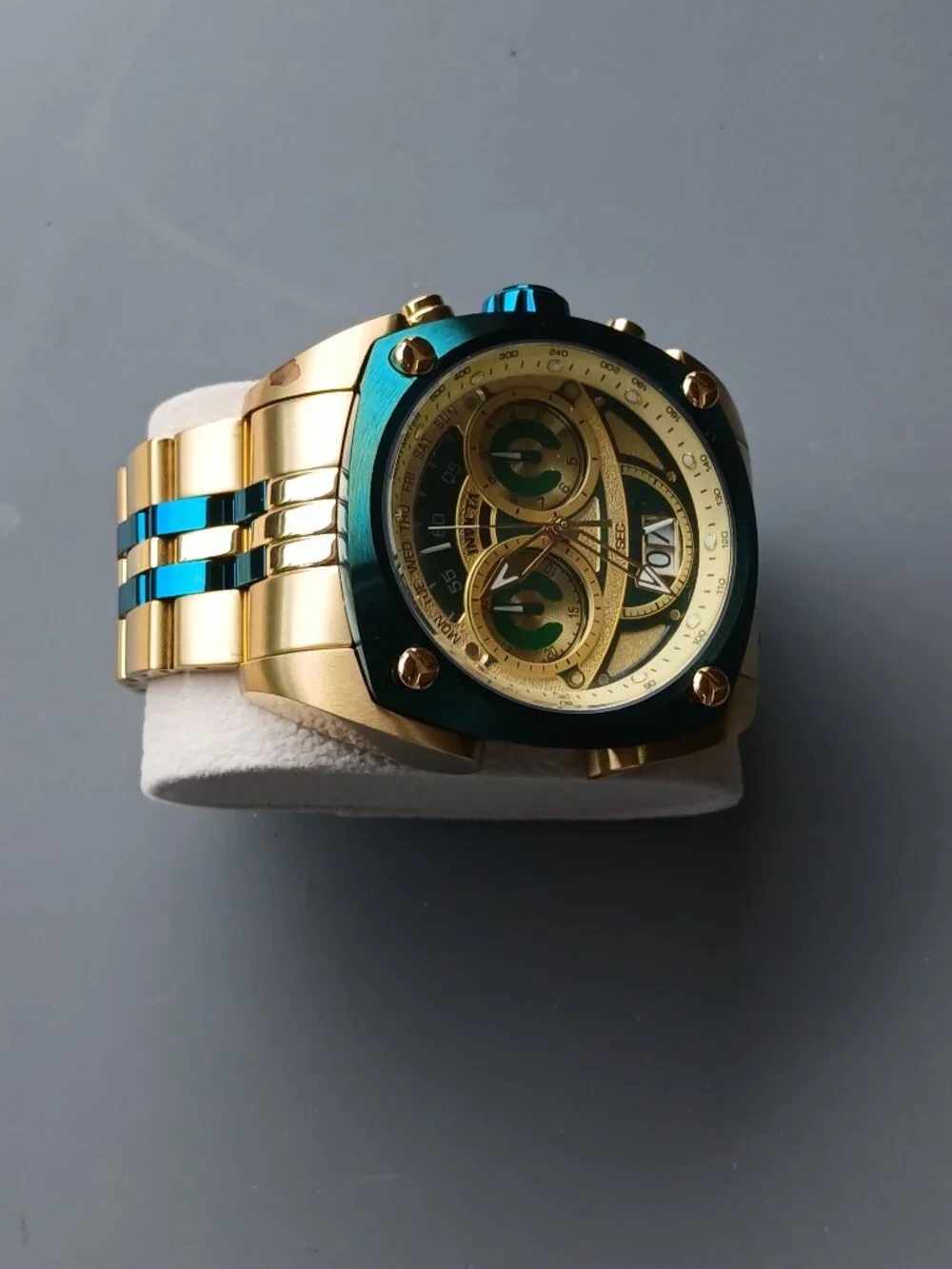 Invicta Watch New Green and Gold